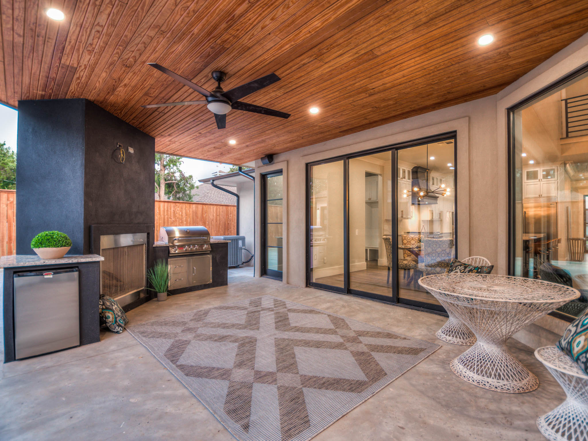 8538r2 Patio 1
